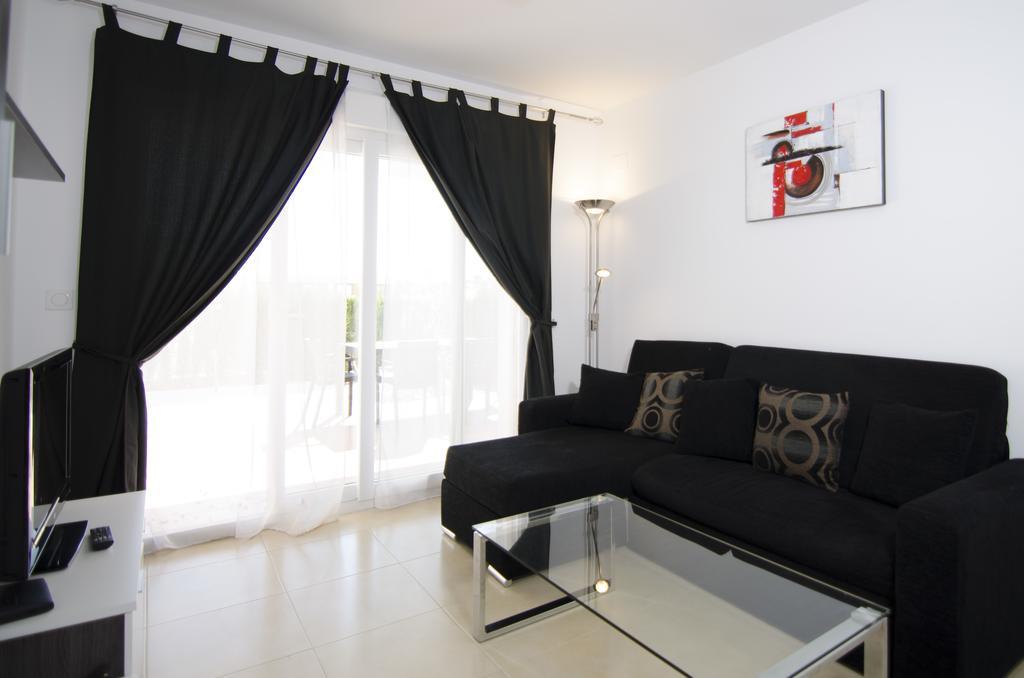 Residencial Linnea Sol By Mar Holidays Orihuela Buitenkant foto
