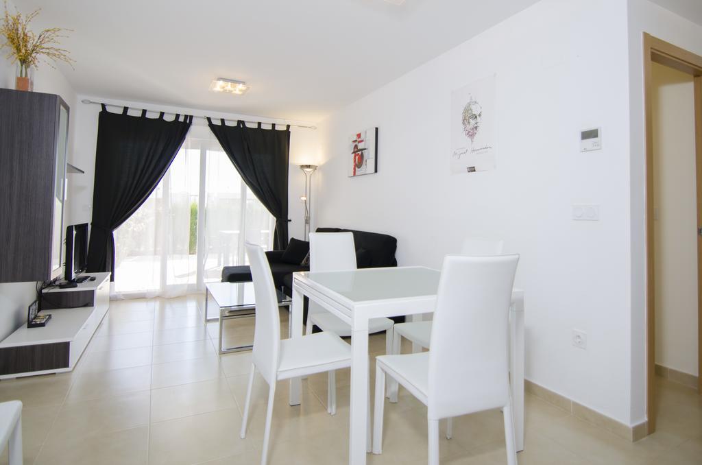 Residencial Linnea Sol By Mar Holidays Orihuela Buitenkant foto