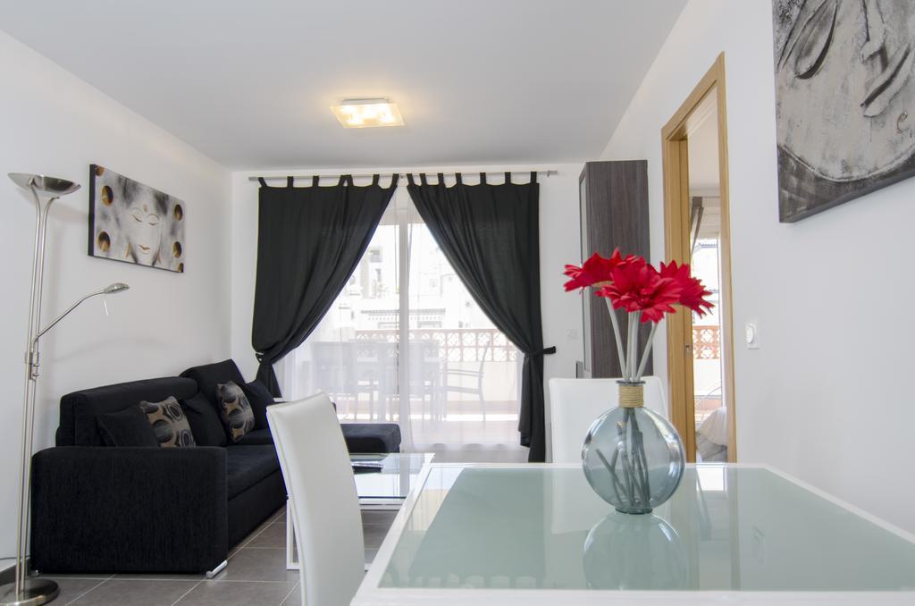 Residencial Linnea Sol By Mar Holidays Orihuela Buitenkant foto